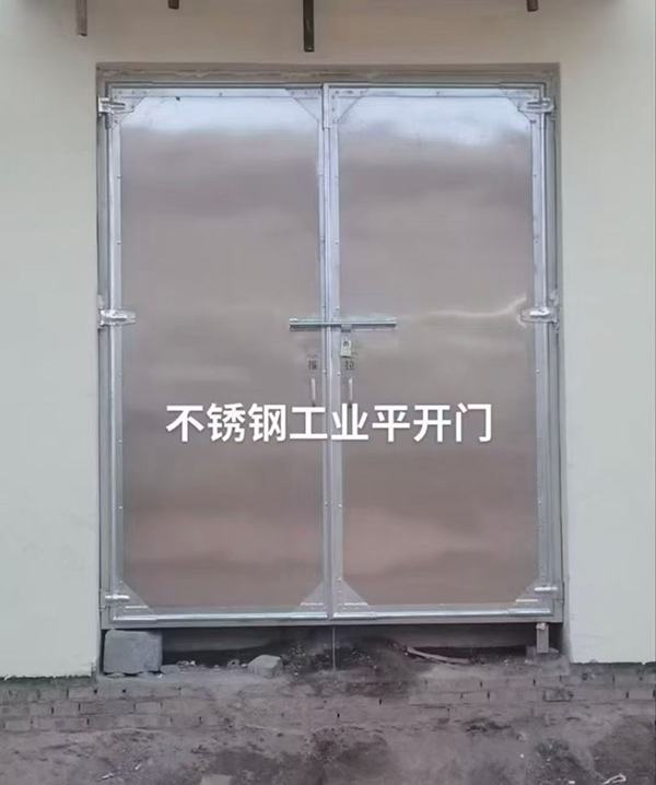不锈钢榆阳工业平开门在现代工业场景中的应用实践