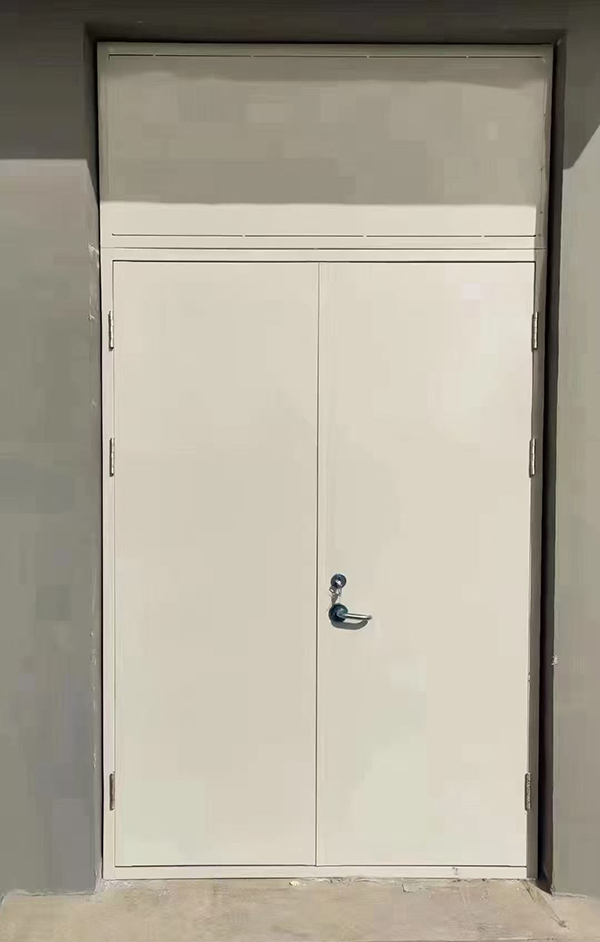 展览馆项目完成大跨度榆阳防火门安装